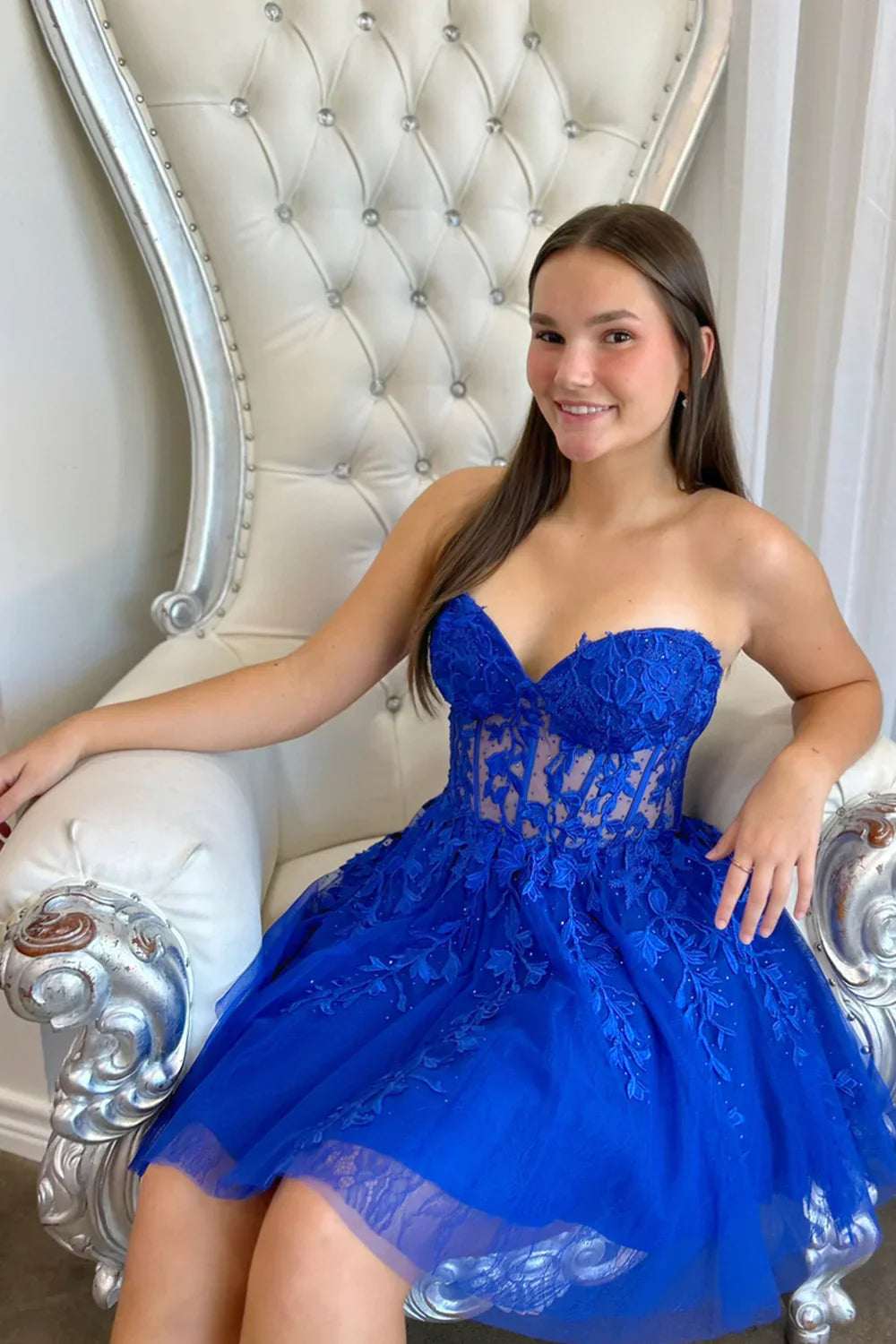 A-Line Strapless Lace Up Short Tulle Homecoming Dress with Appliques