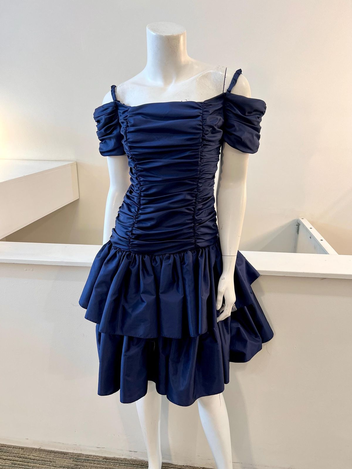 Fashion Navy Blue Satin Pleated Off The Shoulder Short Party Dress Formal 8th Grade Homecoming Dress D095