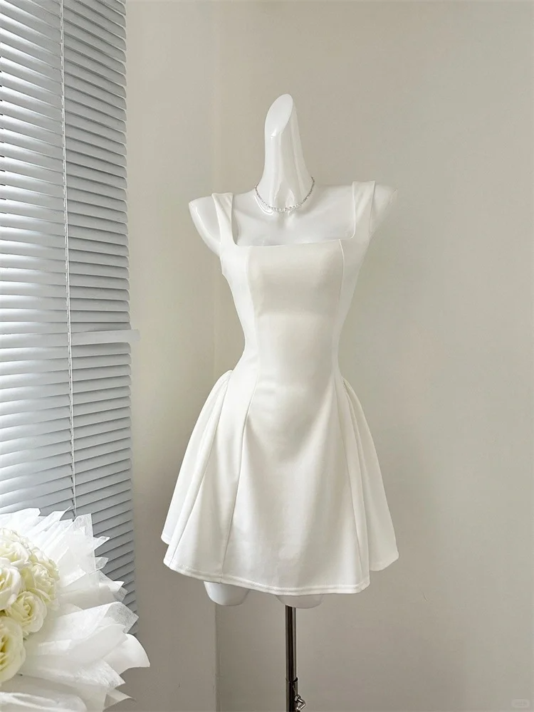 Simple White Square Neckline A Line Homecoming Dress Short Vacation Dress S402