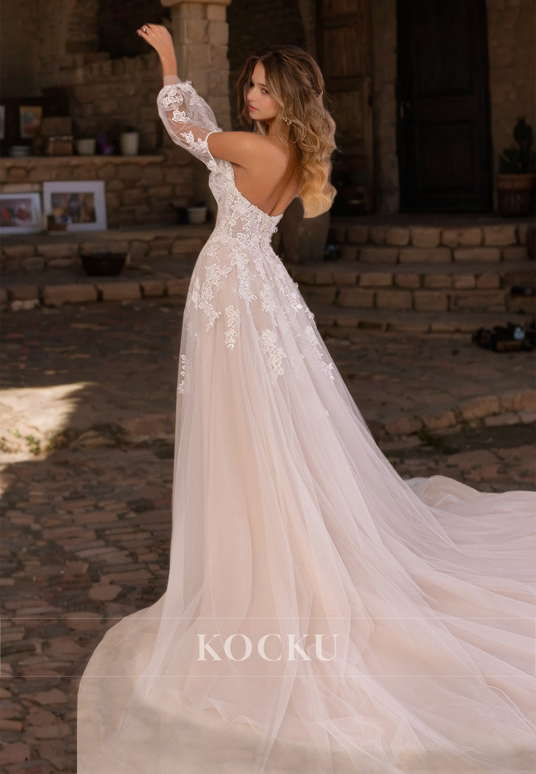 A-Line Sweetheart Long Sleeves Sweep Train Appliques Lace Wedding Dress Bridal Gowns with Slit