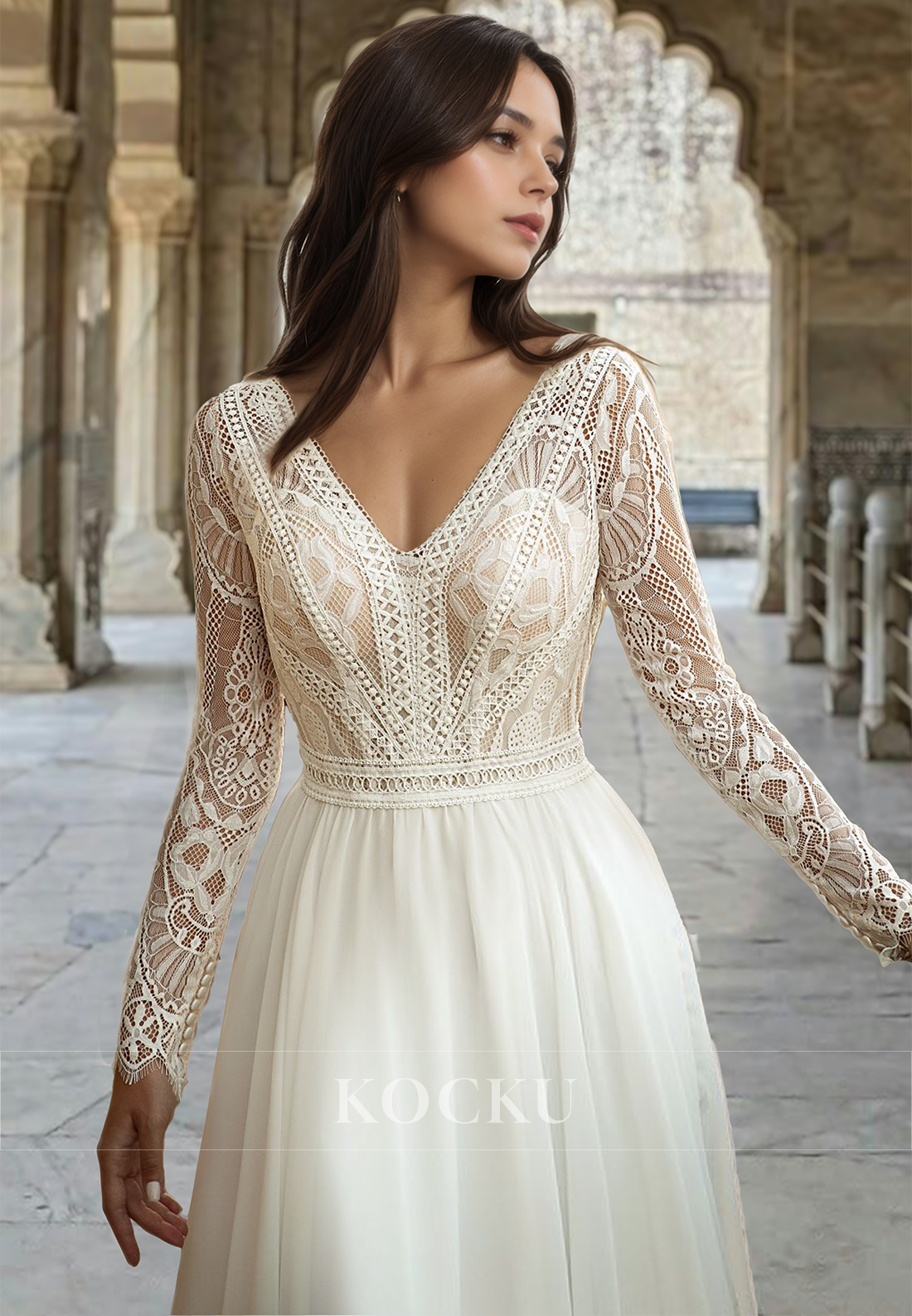 Vintage A-Line Low V-Neck Sleeves Long Lace Beach Wedding Dress with Appliques Boho Dress