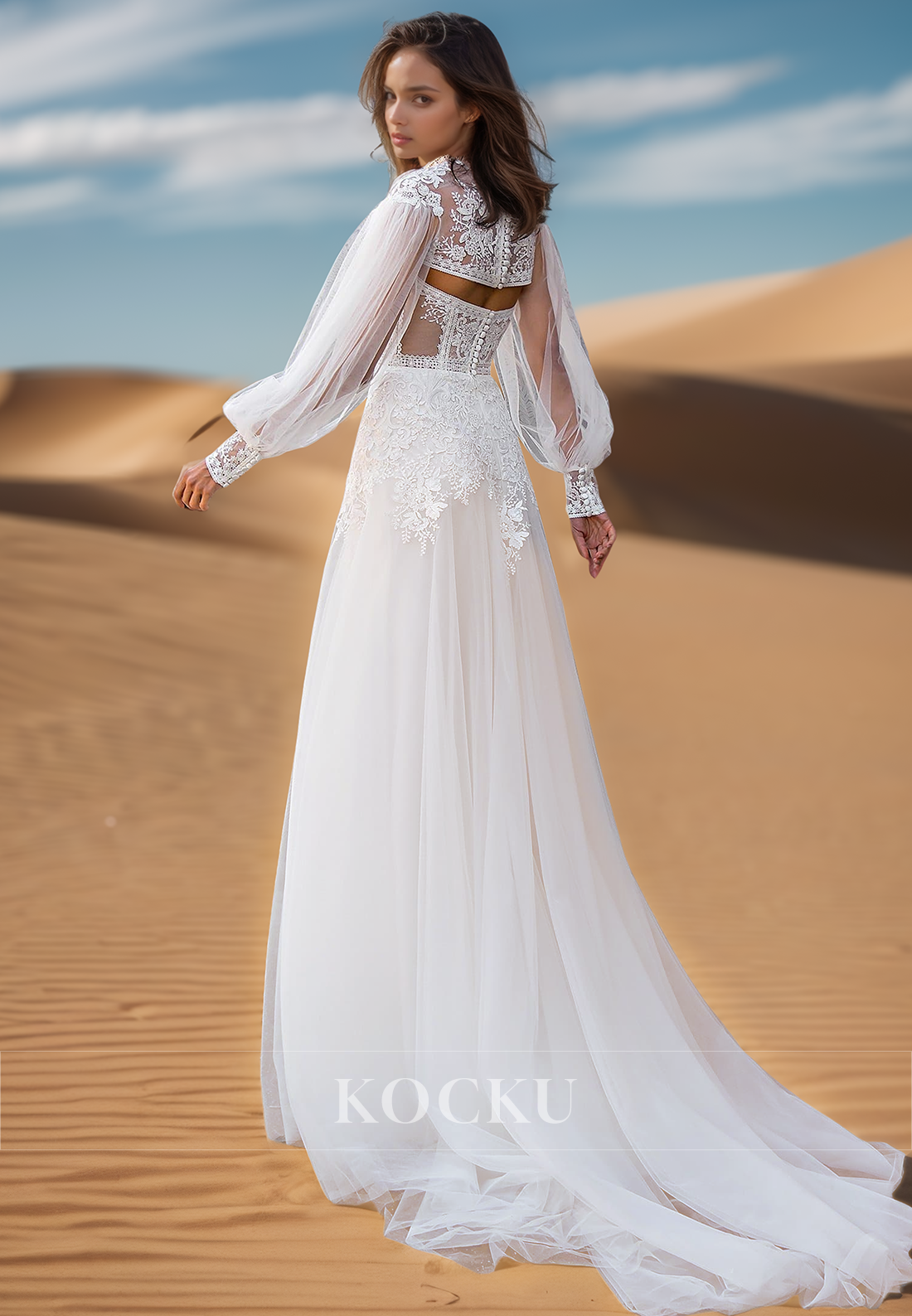 Classic Sweetheart Sheath Wedding Dress Long Sleeves High Slit Lace Bridal Gown with Appliques