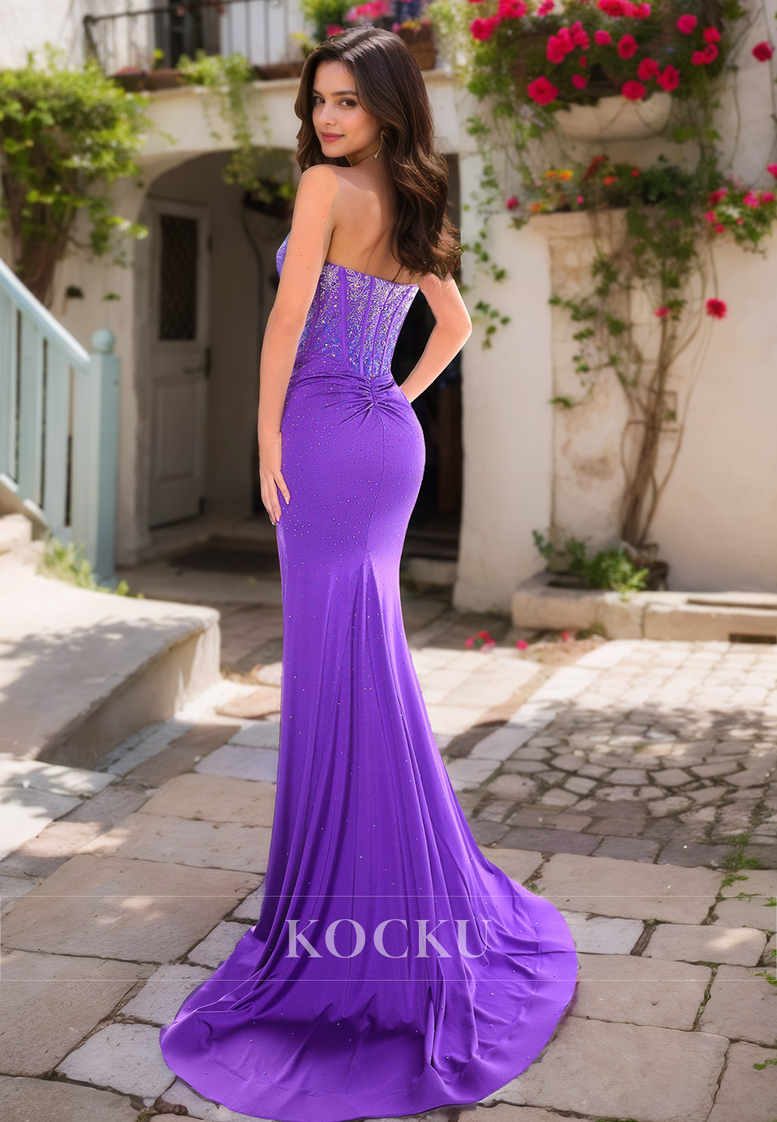Beaded Sweetheart Sleeveless Sheath Prom Dress High Split Stripe Formal Gowns with Train