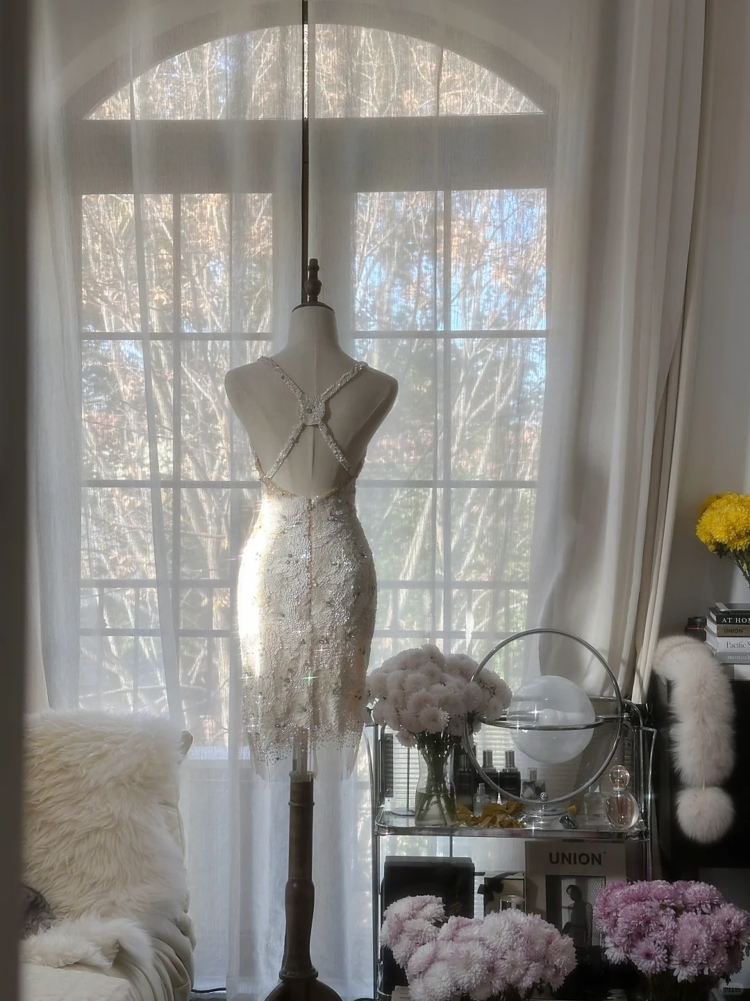 Glitter V Neck Backless Sequin Sheath Short Birthday Outfits Formal Homecoming Dress S729