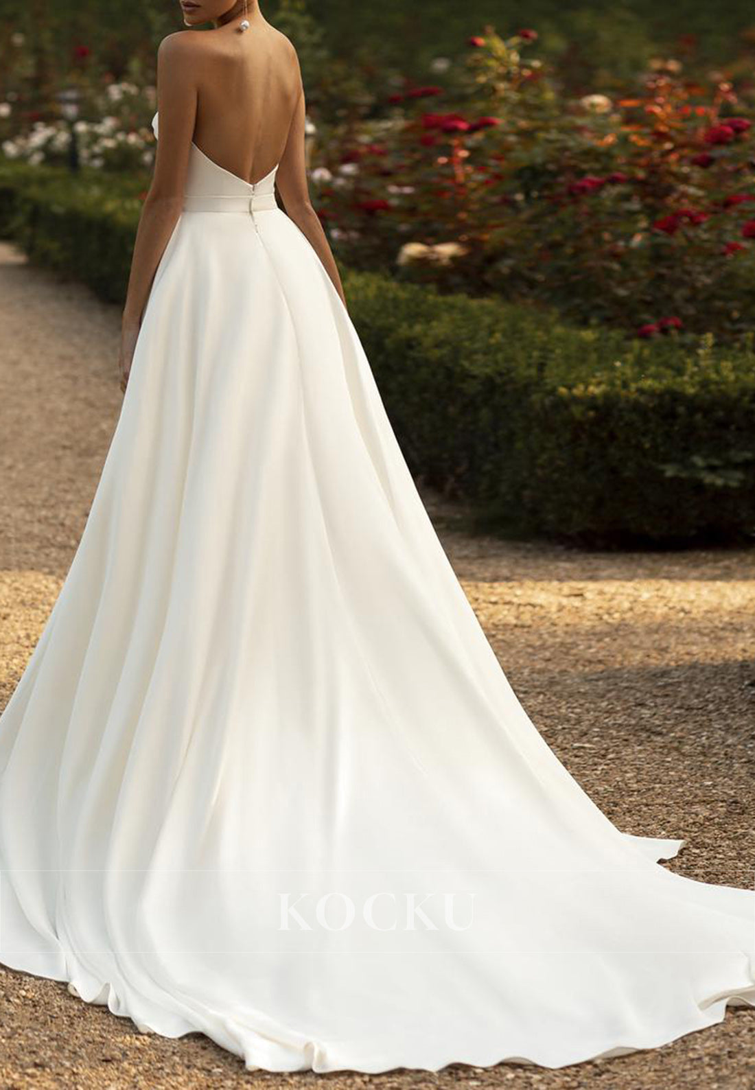 Elegant Strapless Draped Satin Wedding Dress with High Slit & Detachable Train