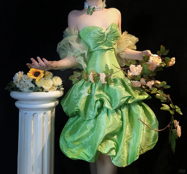 Classy Green Sweetheart Neck Satin A-Line Short Homecoming Dress Birthday Outfits S759