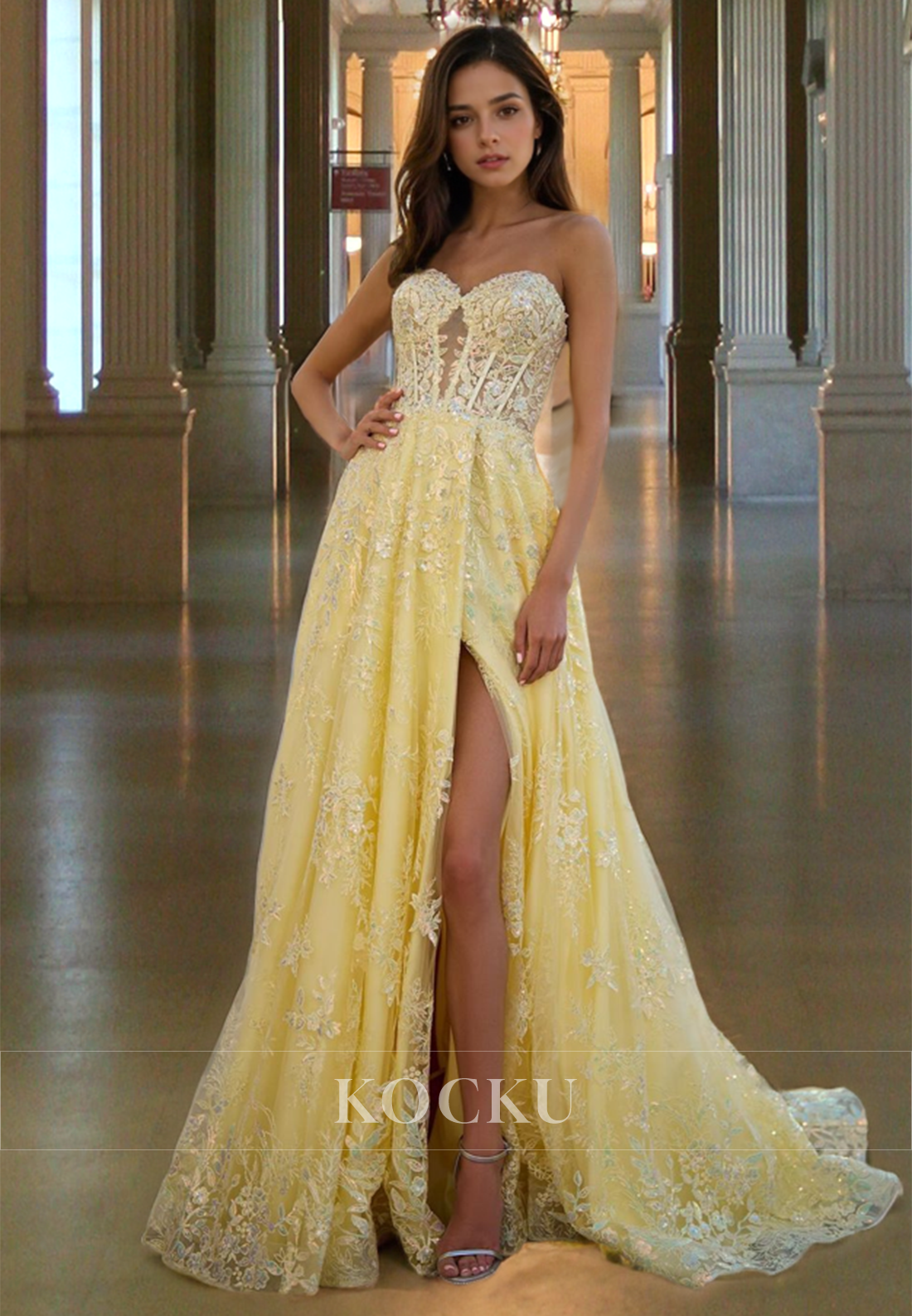 A-Line Sweetheart Sleeveless Side Slit Stripe Appliques Pleats Lace Evening Party Dress with Train