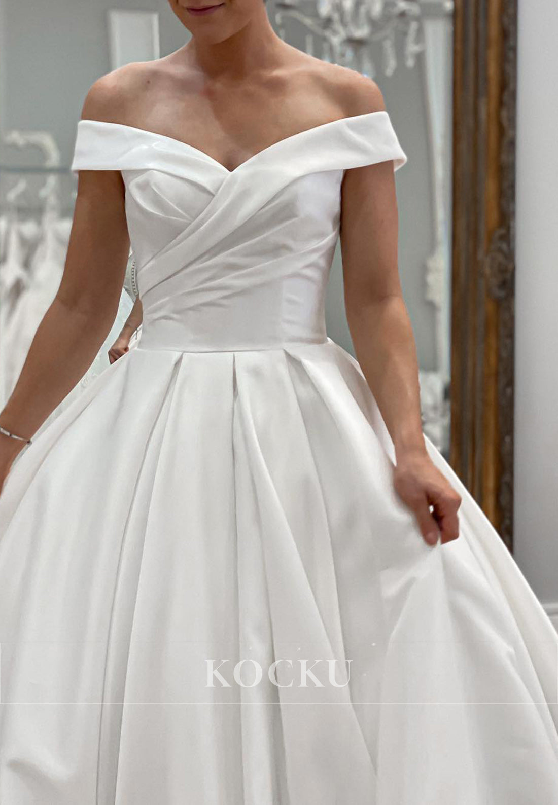 Elegant Off - Shoulder Satin Ball Gown Wedding Dress with Lace - Up Back