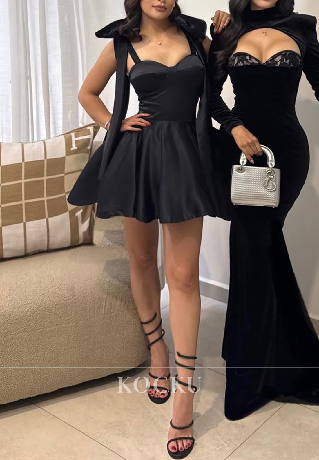 A-Line Bowknot Sweetheart Pleated Short Homecoming Dresses