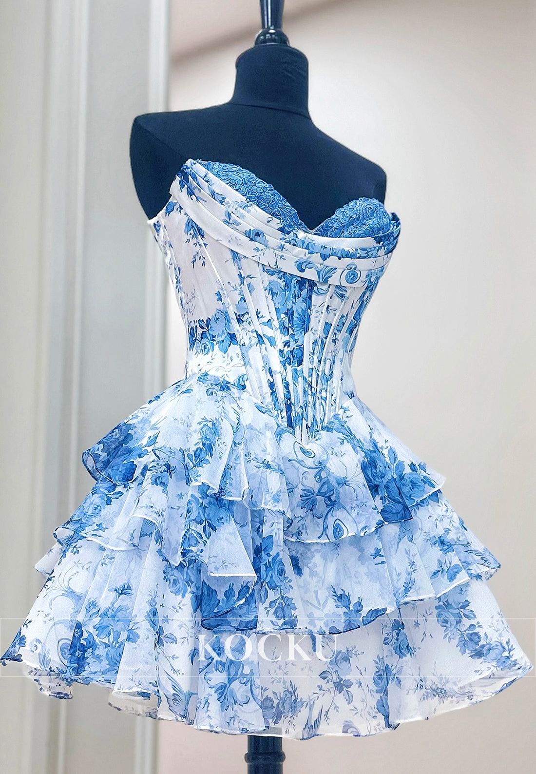 A-Line Strapless Sweetheart Print Flowers Homecoming Dresses