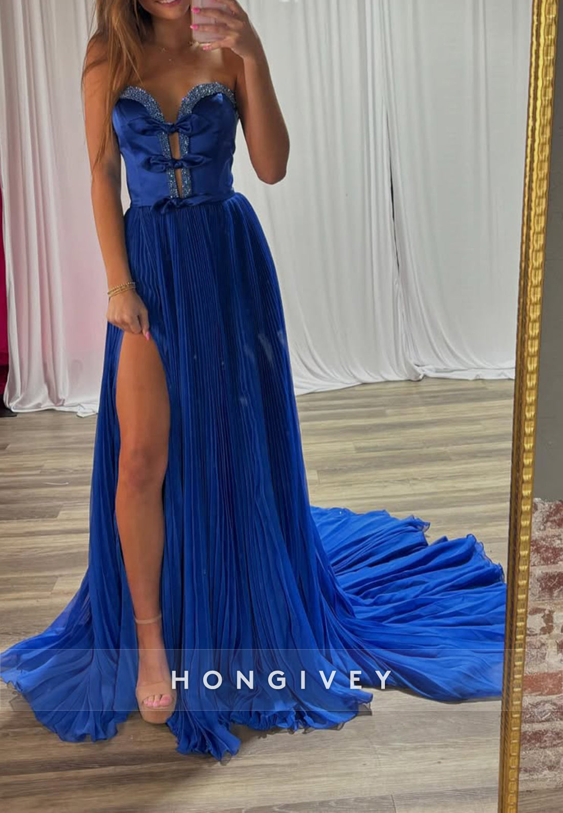 A-Line Deep V-Neck Rhinestone Ruched Party Prom Dresses With Train