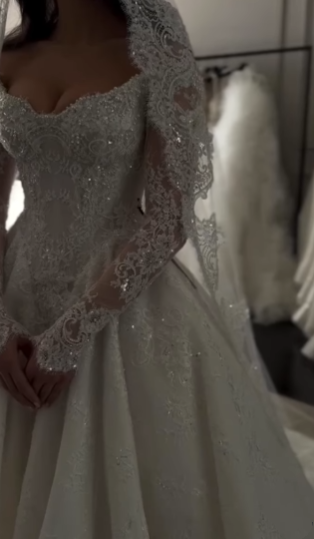 Elegant Bridal Dress Ball Gown Off The Shoulder White Lace Wedding Dresses Minimalist Bridal Gowns