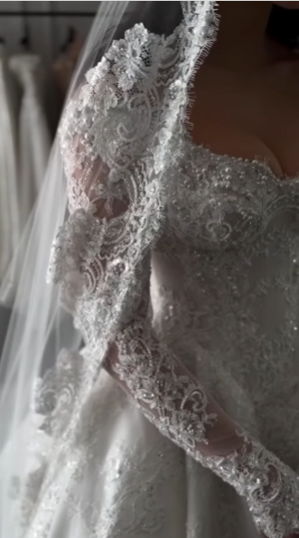 Elegant Bridal Dress Ball Gown Off The Shoulder White Lace Wedding Dresses Minimalist Bridal Gowns