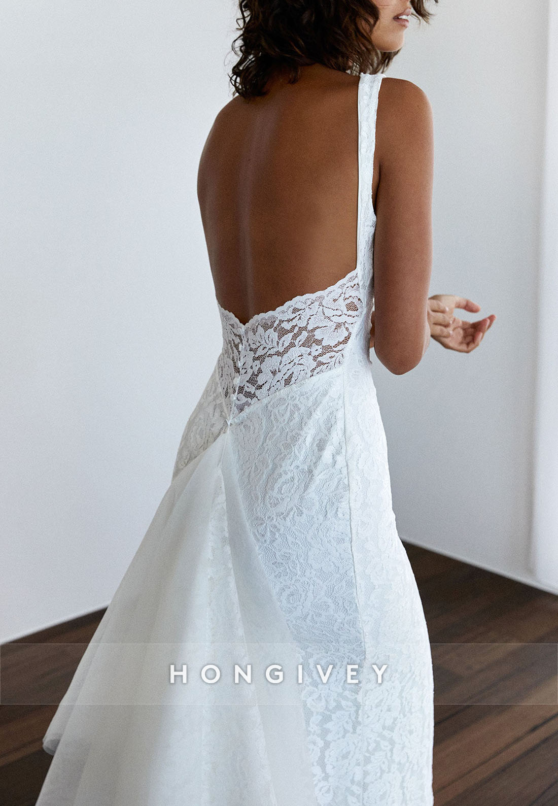High Slit Backless Trumpet Scalloped Neck Lace Wedding Dresses