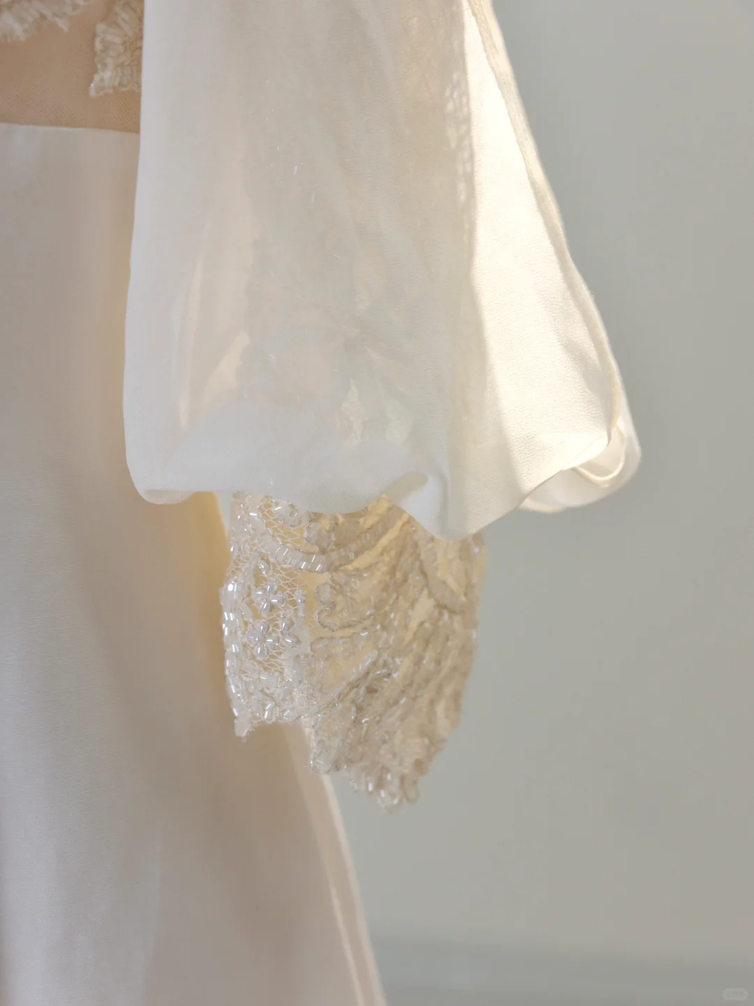 Romantic Wedding Gown Bridal Dress A Line Square Neck Satin Wedding Dress Ivory Wedding Dresses Modest Wedding Gowns