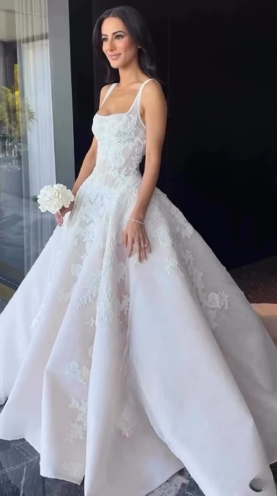 Rustic Wedding Dress Ball Gown Square Neck White Lace Tulle Long Wedding Dresses Summer Brides Dress Bridal Gowns