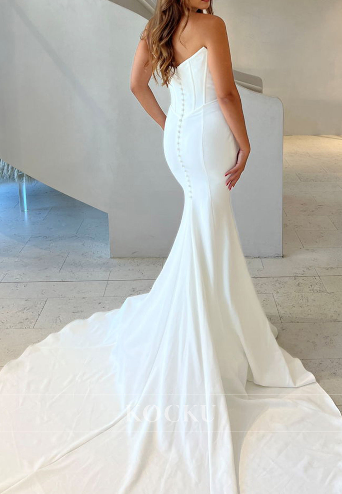 White Sweetheart Corset Ruched Trumpet Full-Length Wedding Dress with Slit