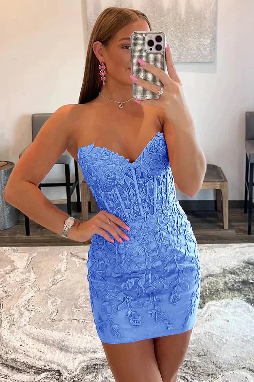 Bodycon Sweetheart Hot Pink Short Homecoming Dress with Appliques