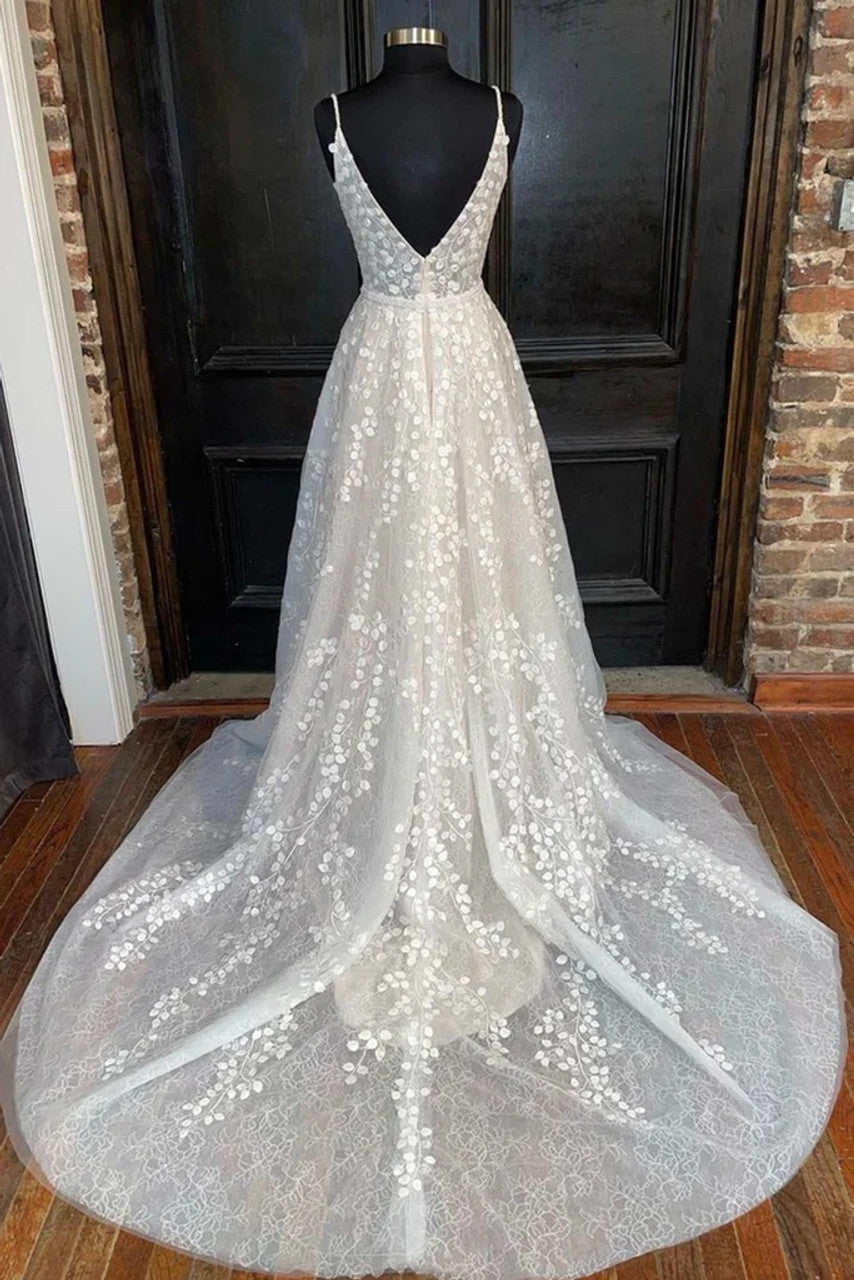 White Tulle Appliques Straps Backless Wedding Dress