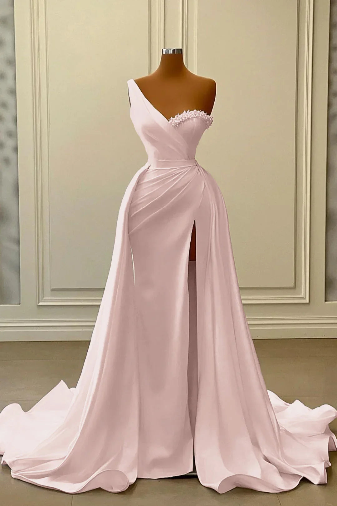 Charmeuse White Wedding Dress Sleeveless One Schuler With Beadings YL0163
