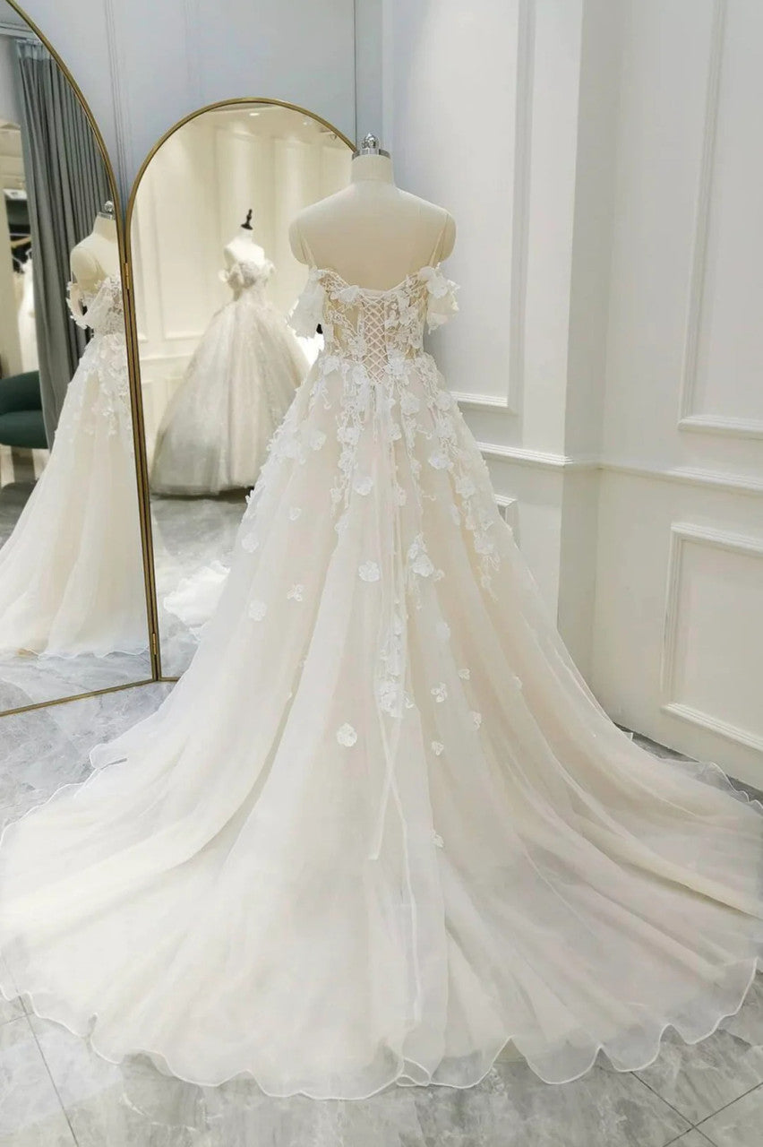 Ivory Tulle Off the Shoulder Appliques Wedding Dress