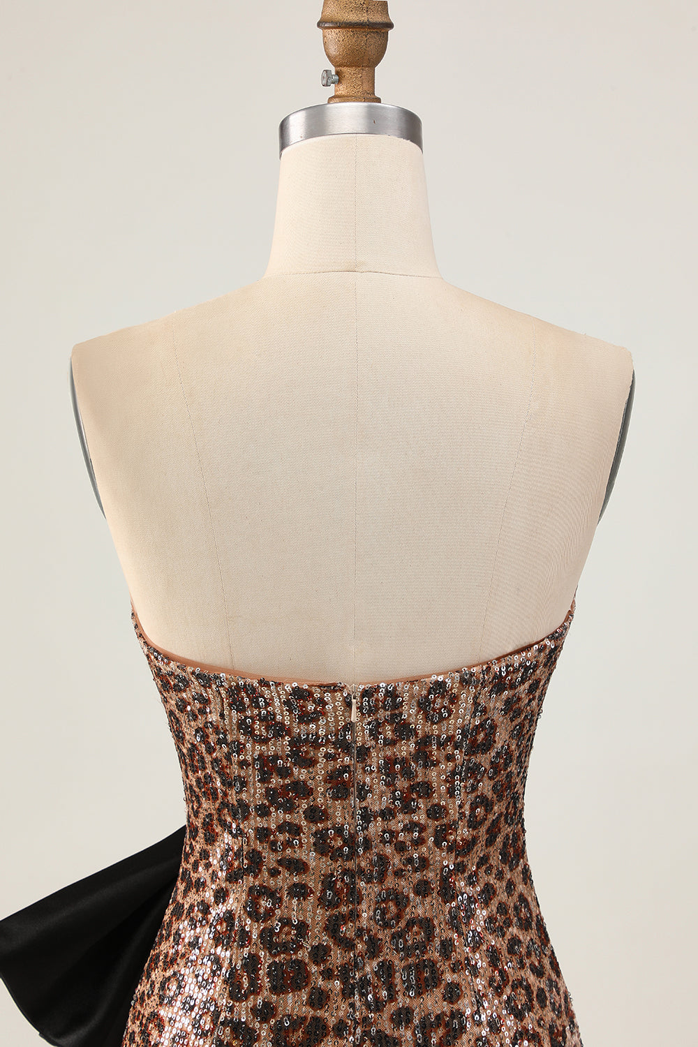 Brown Leopard Strapless Short Homecoming Dress with Bow