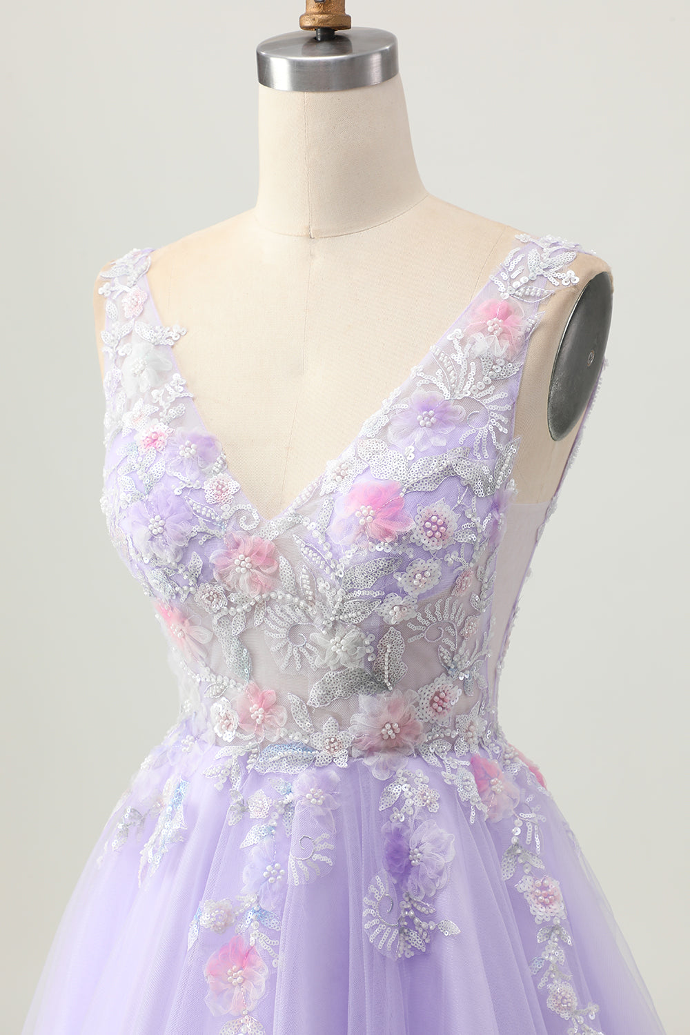 Beaded A Line Sequins Appliqued Lilac Short Homecoming Dress