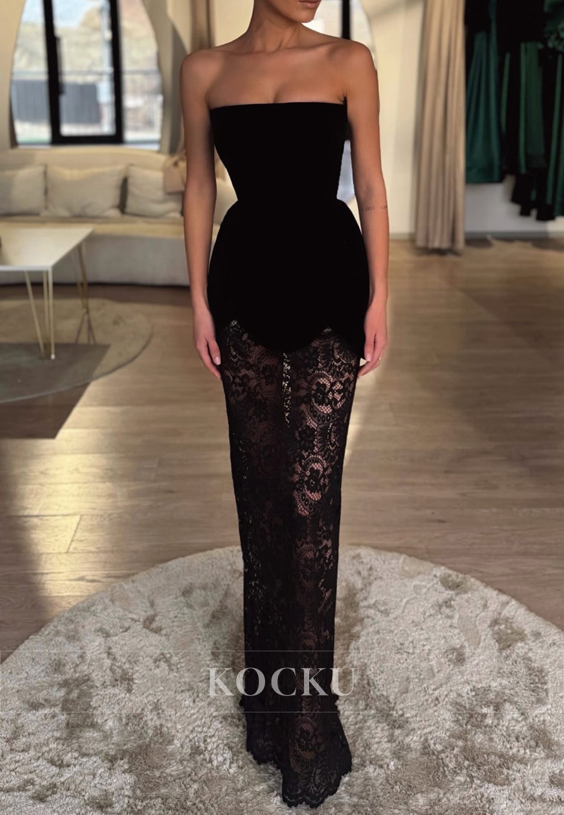 White Lace Strapless Sheath Formal Evening Dress with Petal-shaped Hem with Pearls