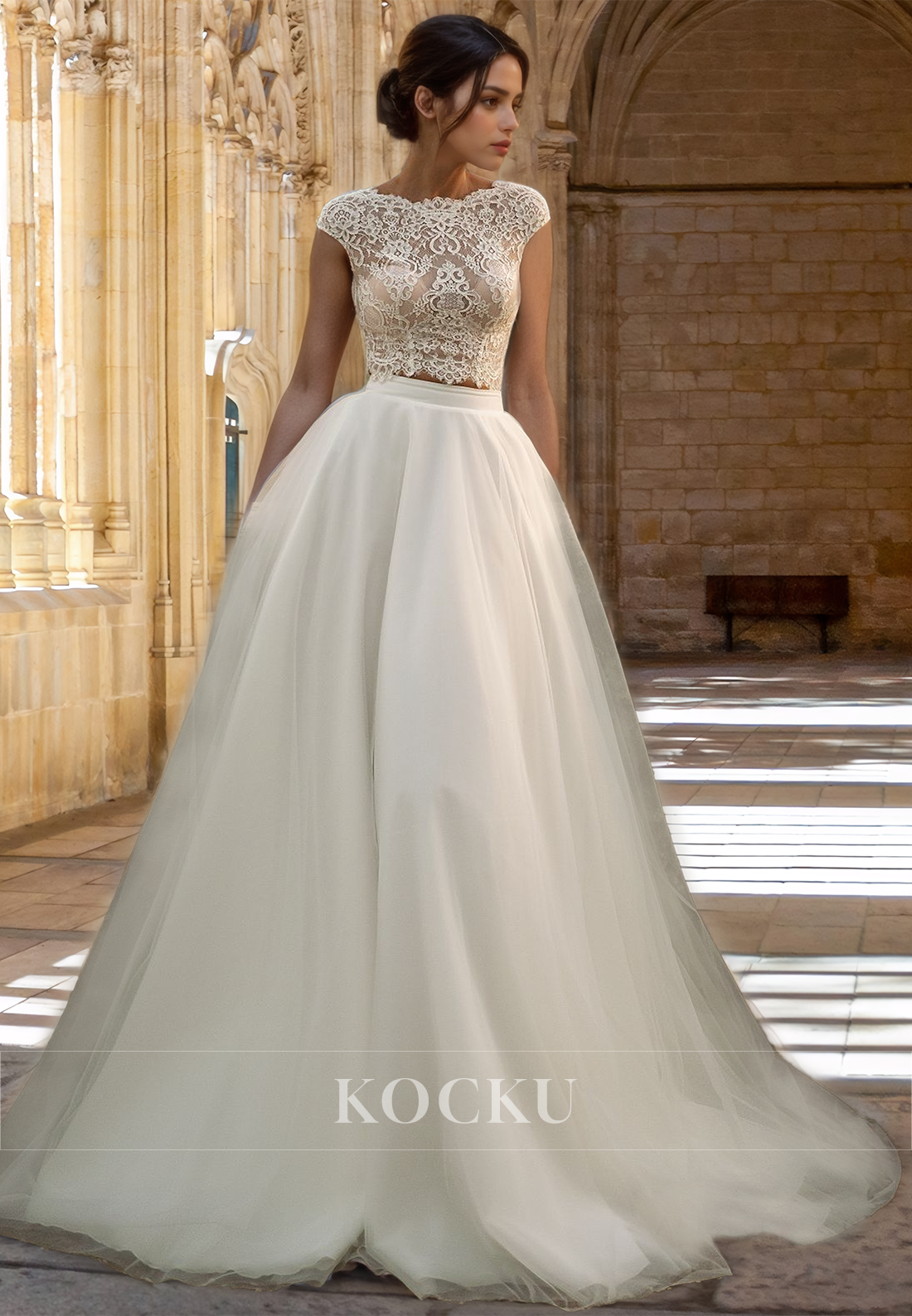 Distinctive Scoop Neck A-Line Cap Sleeves Two Piece Lace Weddong Dress with Appliques