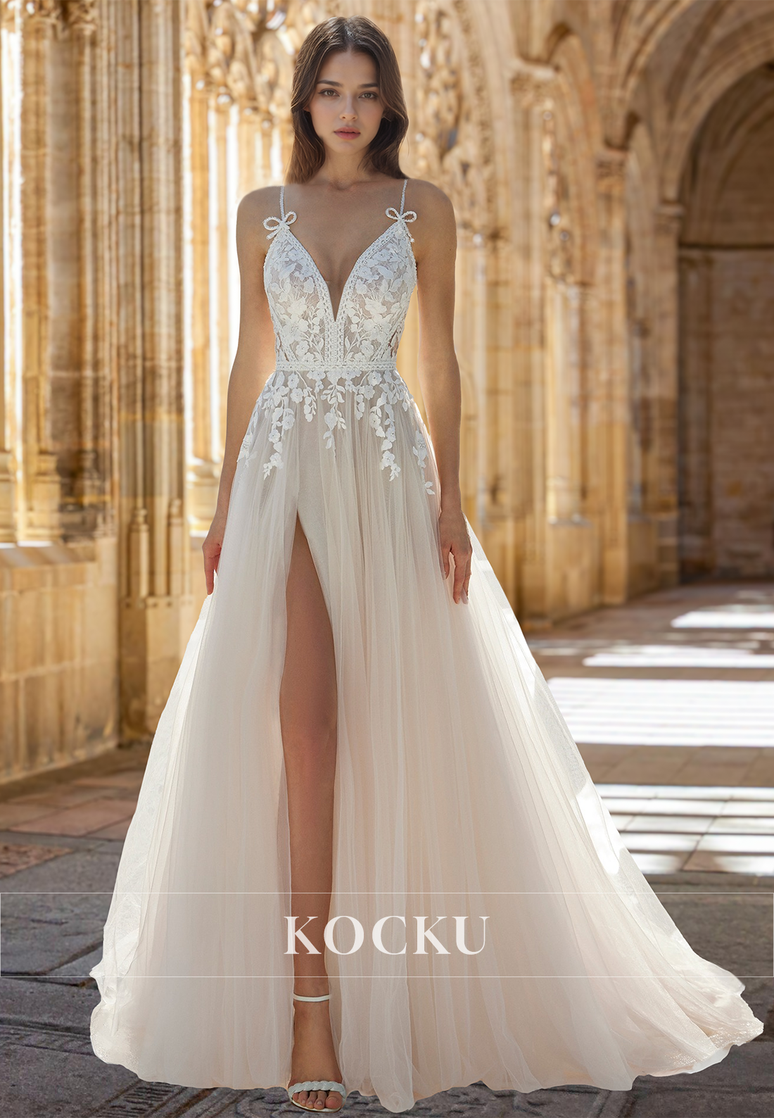 A-Line Spaghetti Straps V-Neck Slit Train Lace Pleats Appliques Beach Wedding Dress with Bows