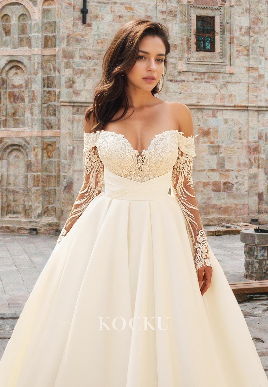Elegant A-Line Long Sleeves Sweetheart Sweep Train Satin Wedding Dress with Appliques