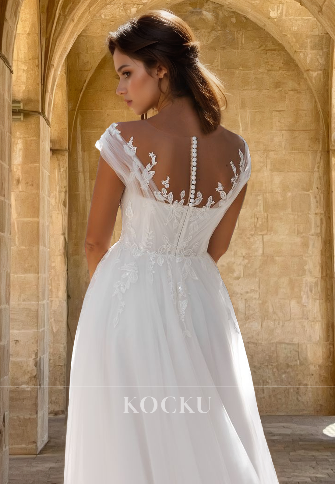 Gorgeous A-Line Cap Sleeves Lace Appliques Pleats Bridal Gowns with Train Wedding Dress