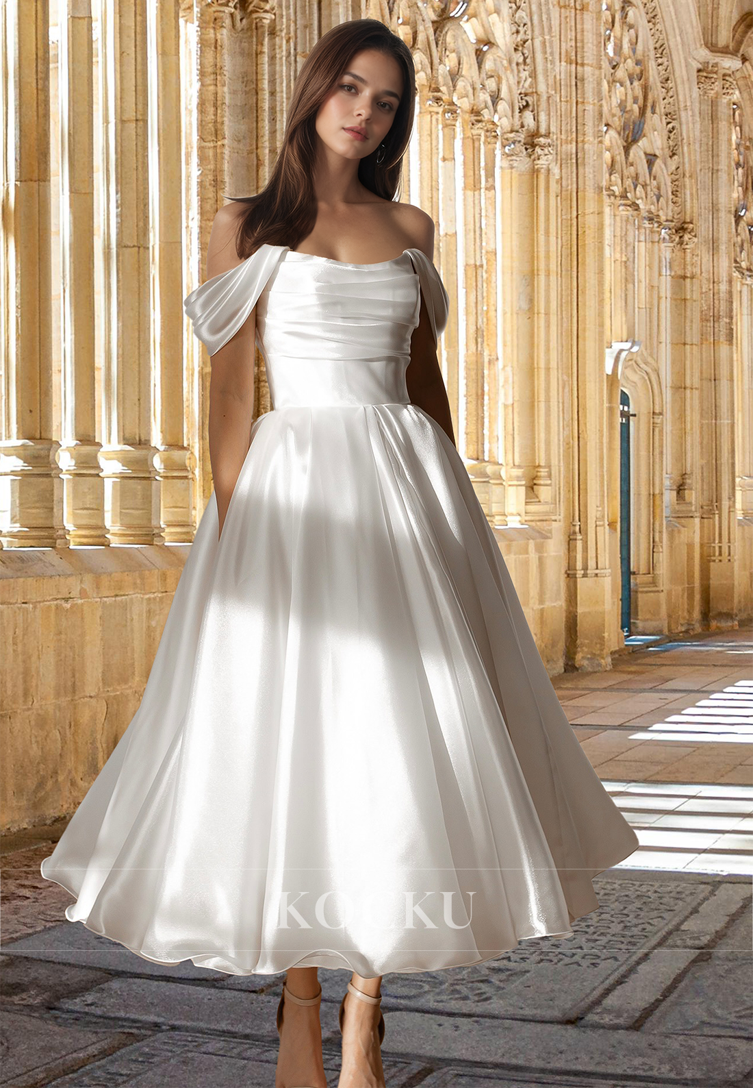 Glamorous A-Line Strapless Ruched Tulle Sleeveless Boho Wedding Dress Bridal Gown