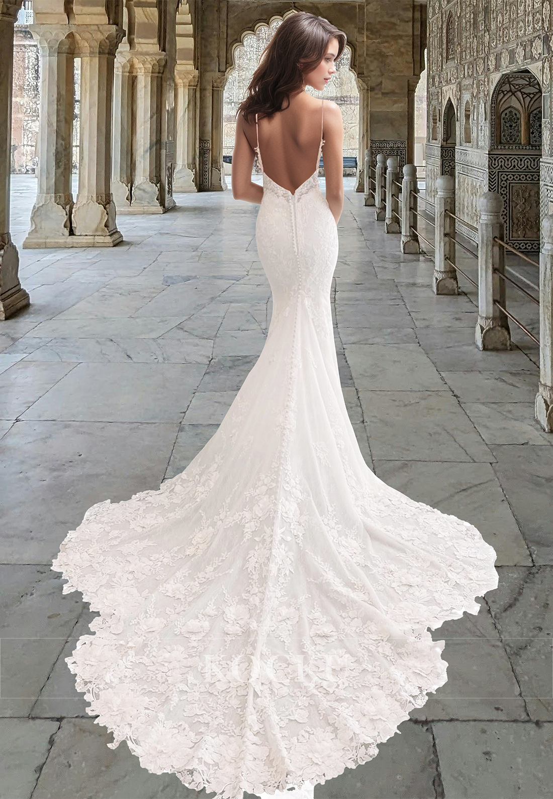 Luxurious Spaghetti Straps V-Neck Mermaid Appliques Lace Wedding Dress Bridal Gowns with Train