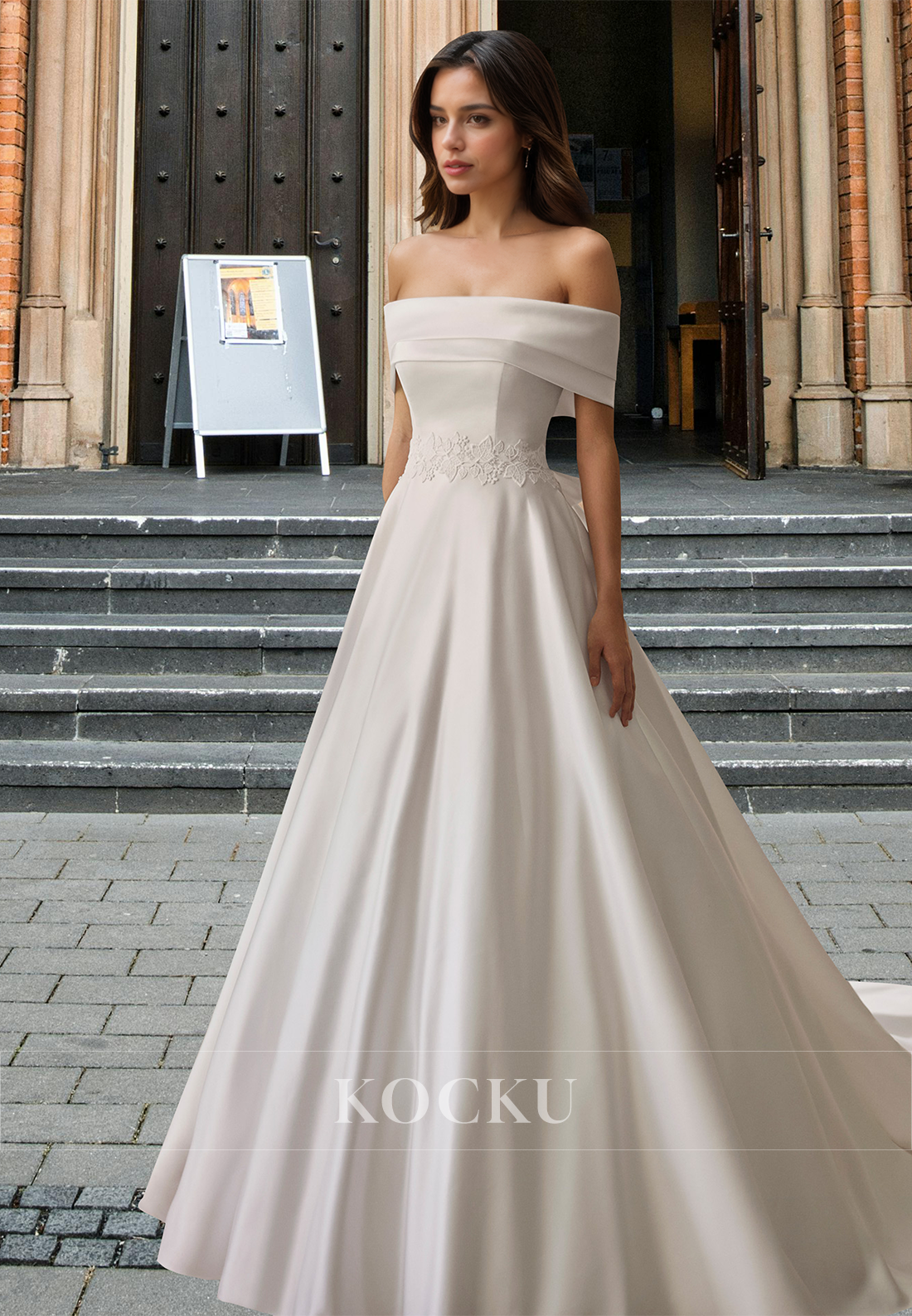 Elegant Tube Top A-Line Sleeveless Appliques Satin Wedding Dress Bridal Gowns with Train