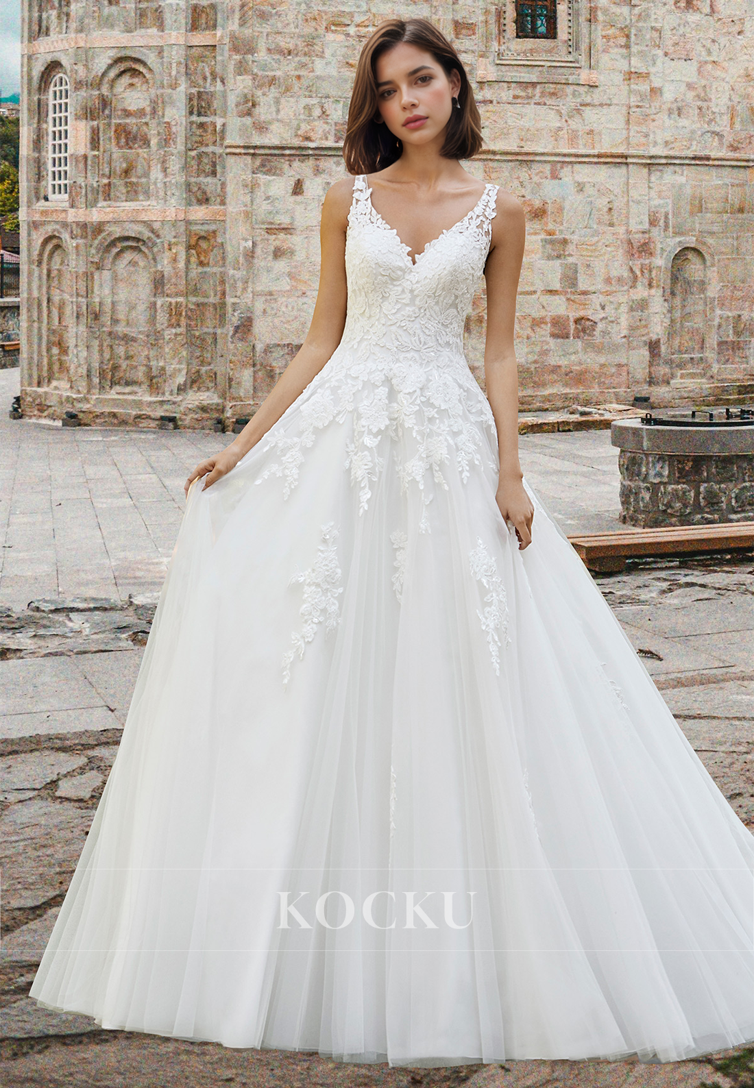 Glamorous A-Line V-Neck Sleeveless Tulle Long Ball Gowns Beach Wedding Dress with Appliques