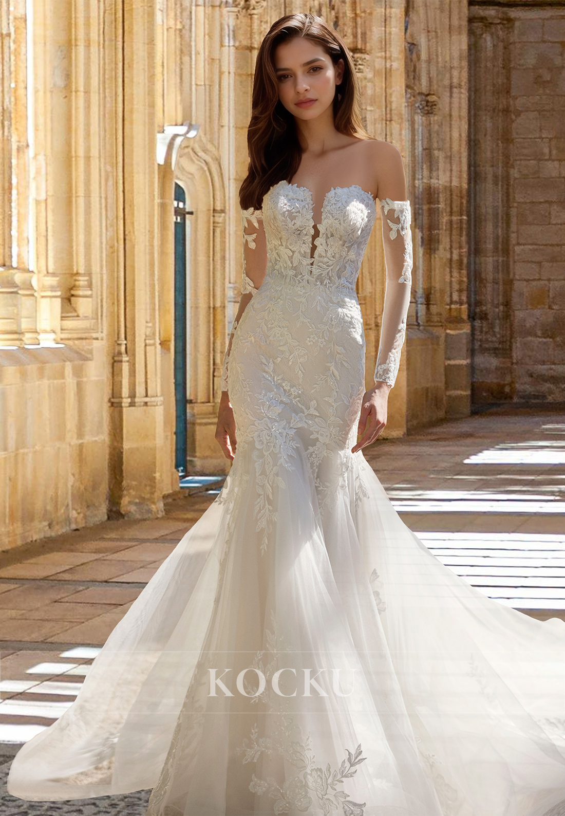 Graceful Long Sleeves Sweetheart Mermaid Appliques Lace Bridal Gowns with Train