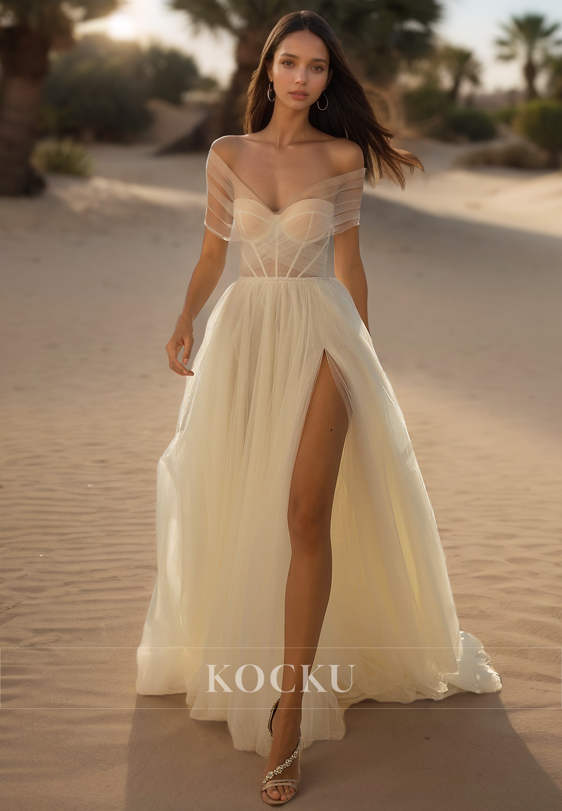 Elegant Strapless A-Line Sleeveless High Split Pleated Lace Beach Wedding Dress with Train