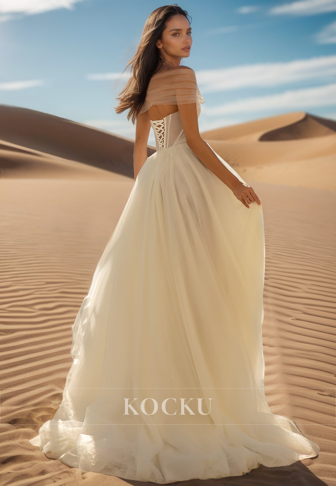 Elegant Strapless A-Line Sleeveless High Split Pleated Lace Beach Wedding Dress with Train