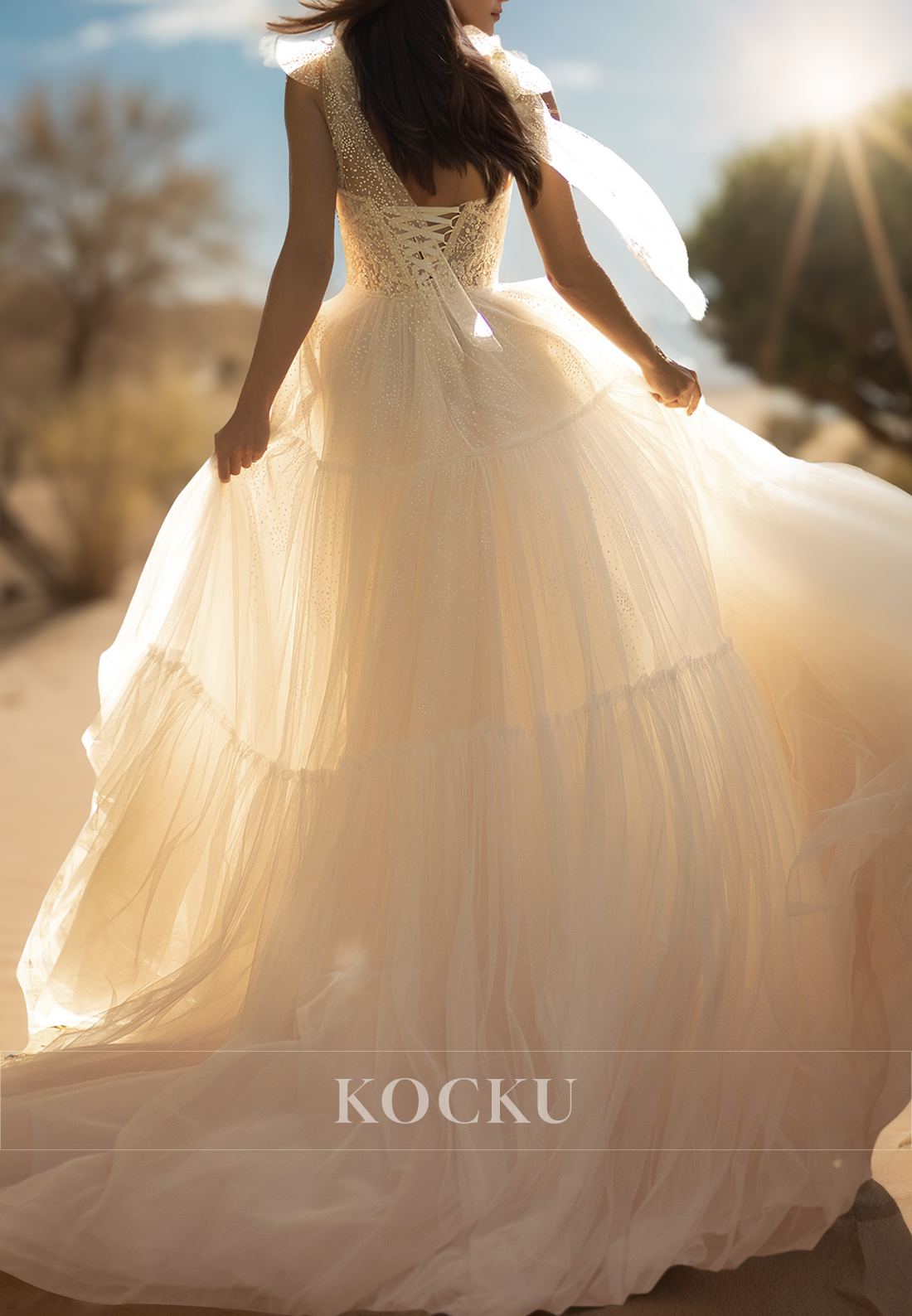Luxurious Sweetheart Straps A-Line Pleats Lace Wedding Dress Boho Gown with Appliques