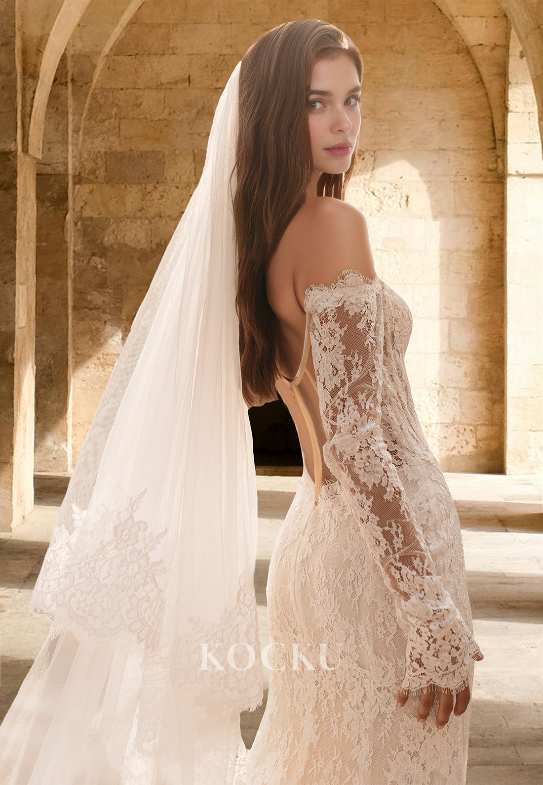 Romantic Sweetheart Long Sleeves Mermaid Sweep Train Wedding Bridal Gowns with Appliques