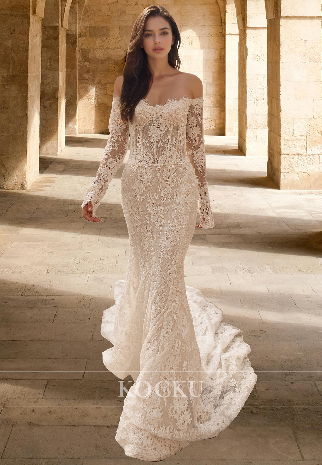 Romantic Sweetheart Long Sleeves Mermaid Sweep Train Wedding Bridal Gowns with Appliques