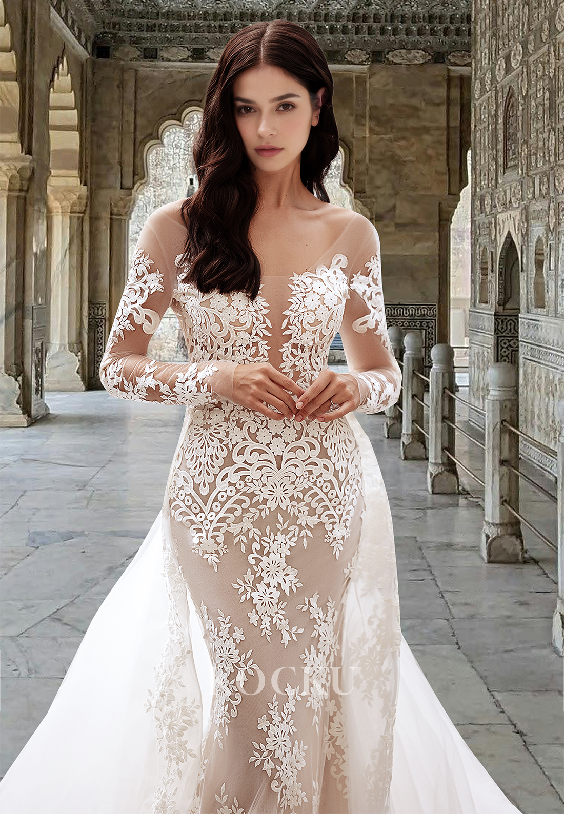 Bohemian Scoop Neck Long Sleeves Mermaid Appliques Lace Beach Wedding Gowns with Train