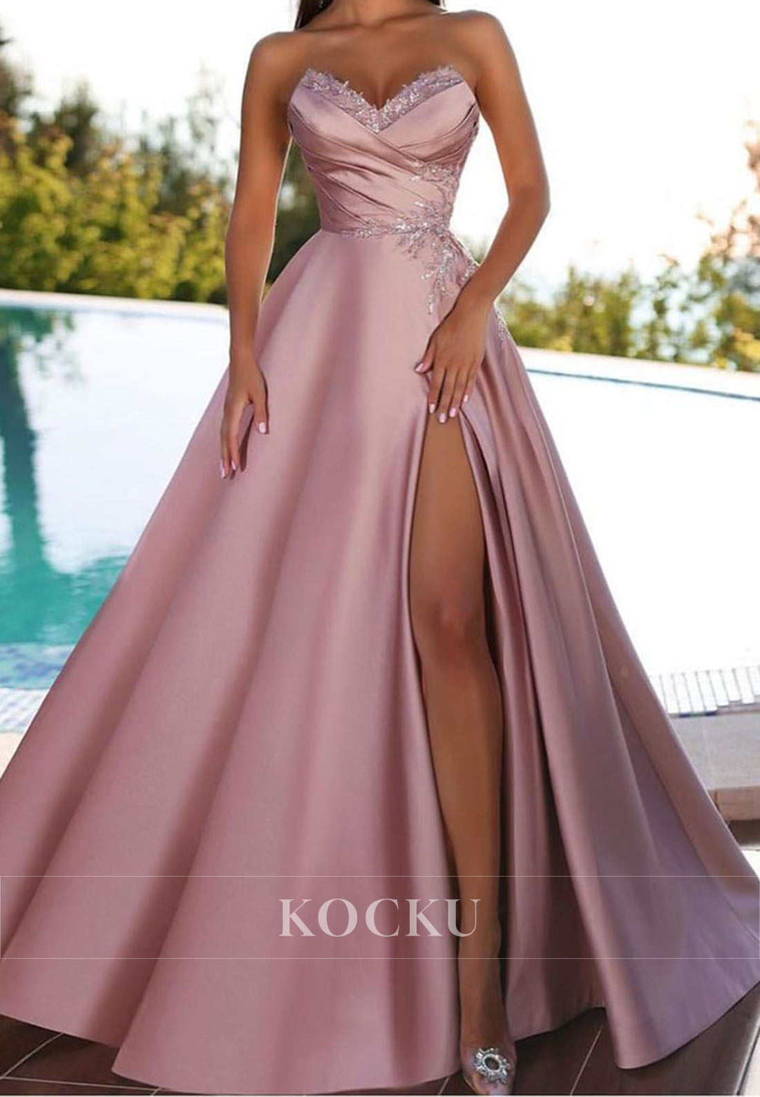 Vintage Sweetheart A-Line High Split Satin Evening Prom Gowns with Appliques
