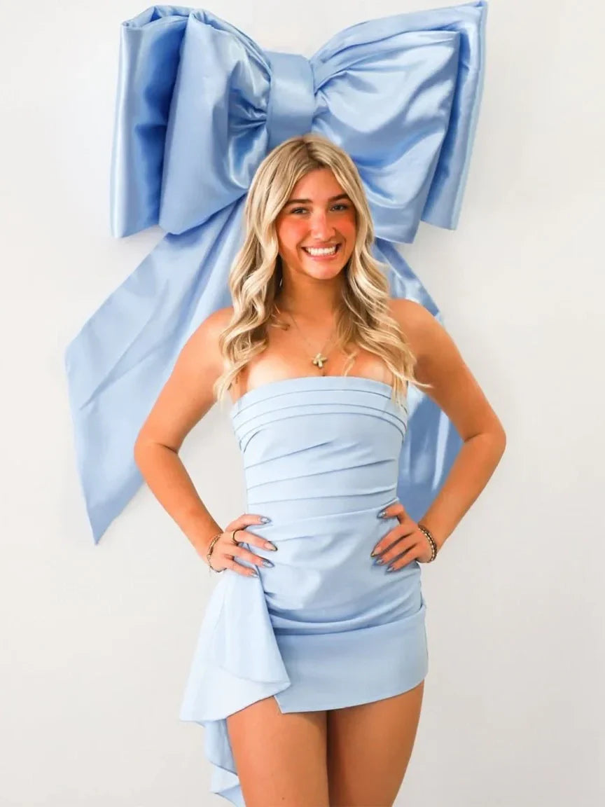 Stylish Bodycon Strapless Blue Satin Short Homecoming Dress with Ruched