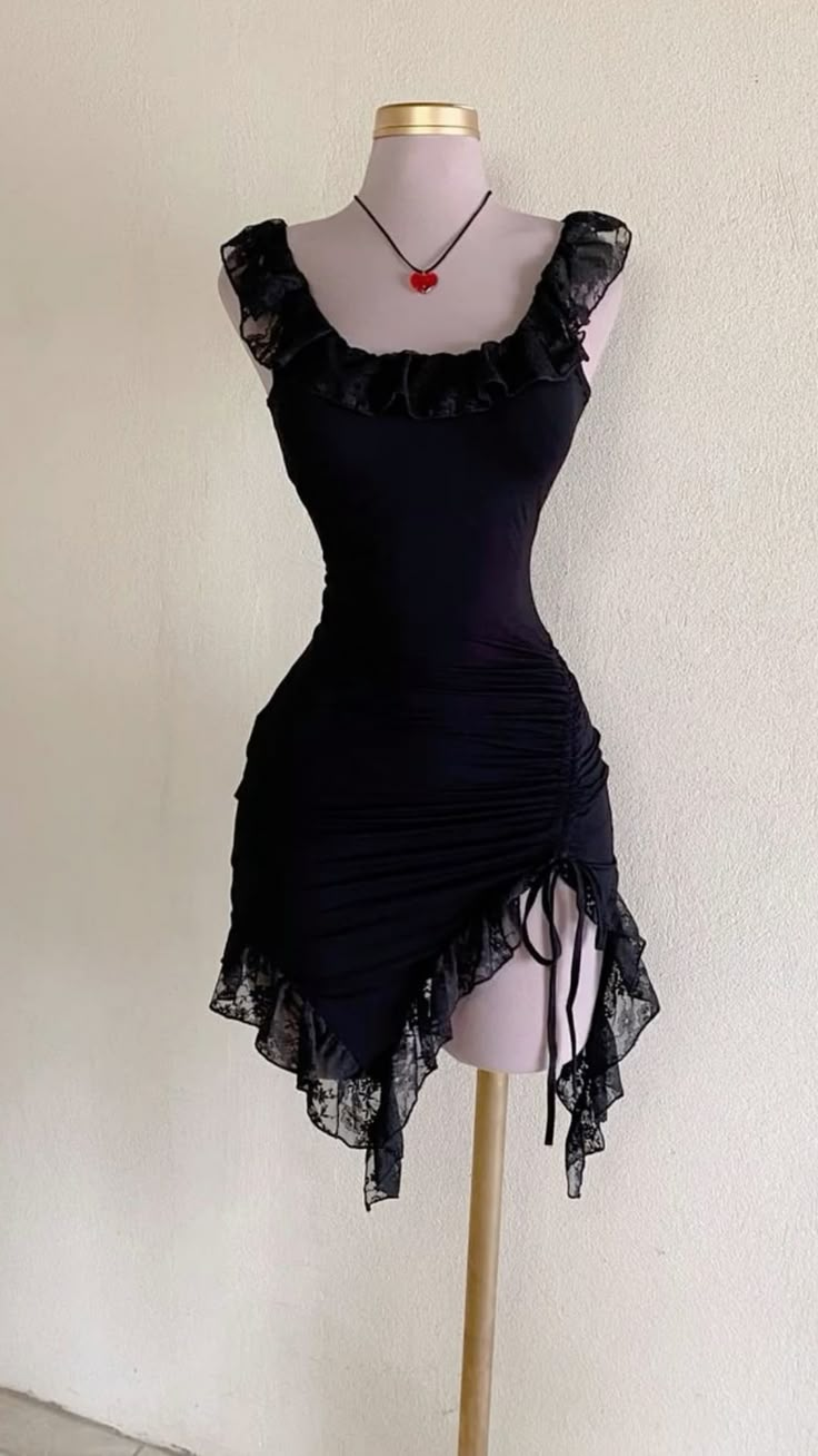 Vintage Black Satin Lace Sheath Cocktail Dress Short Homecoming Dress S999