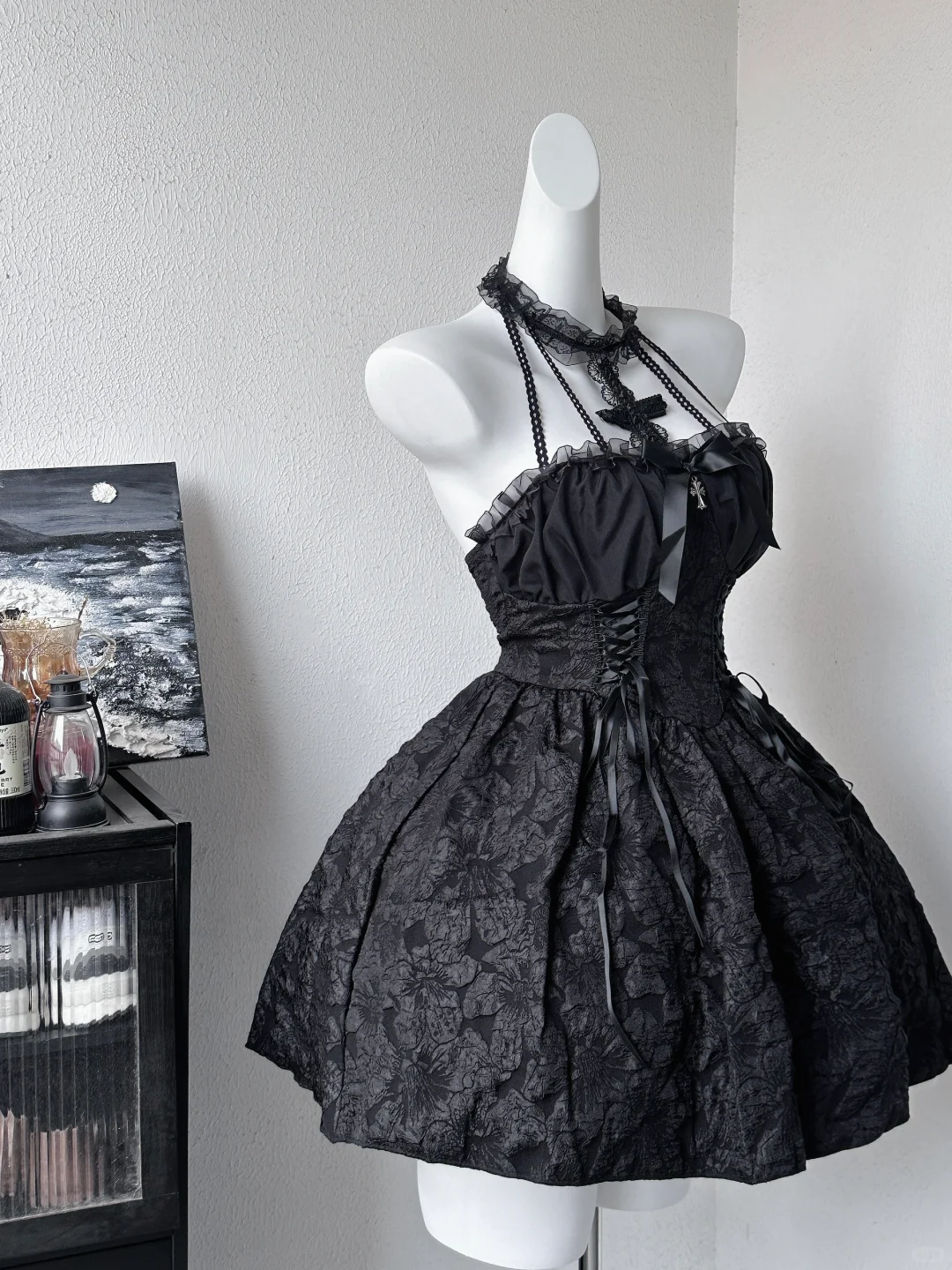 Unique Sweetheart Neck Halter A Line Birthday Outfits Black Short Homecoming Dress S650