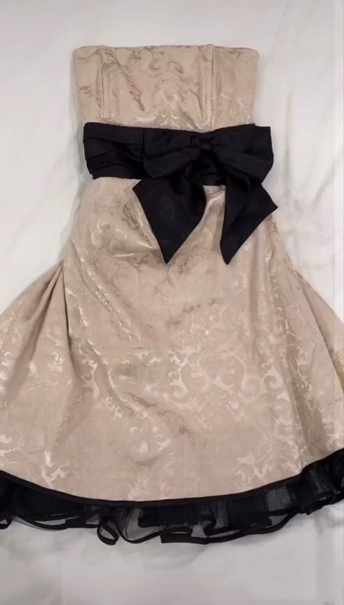 Trendy Strapless Satin Mini Short 8th Grade Homecoming Dress Champagne 18th Birthday Outfits S949