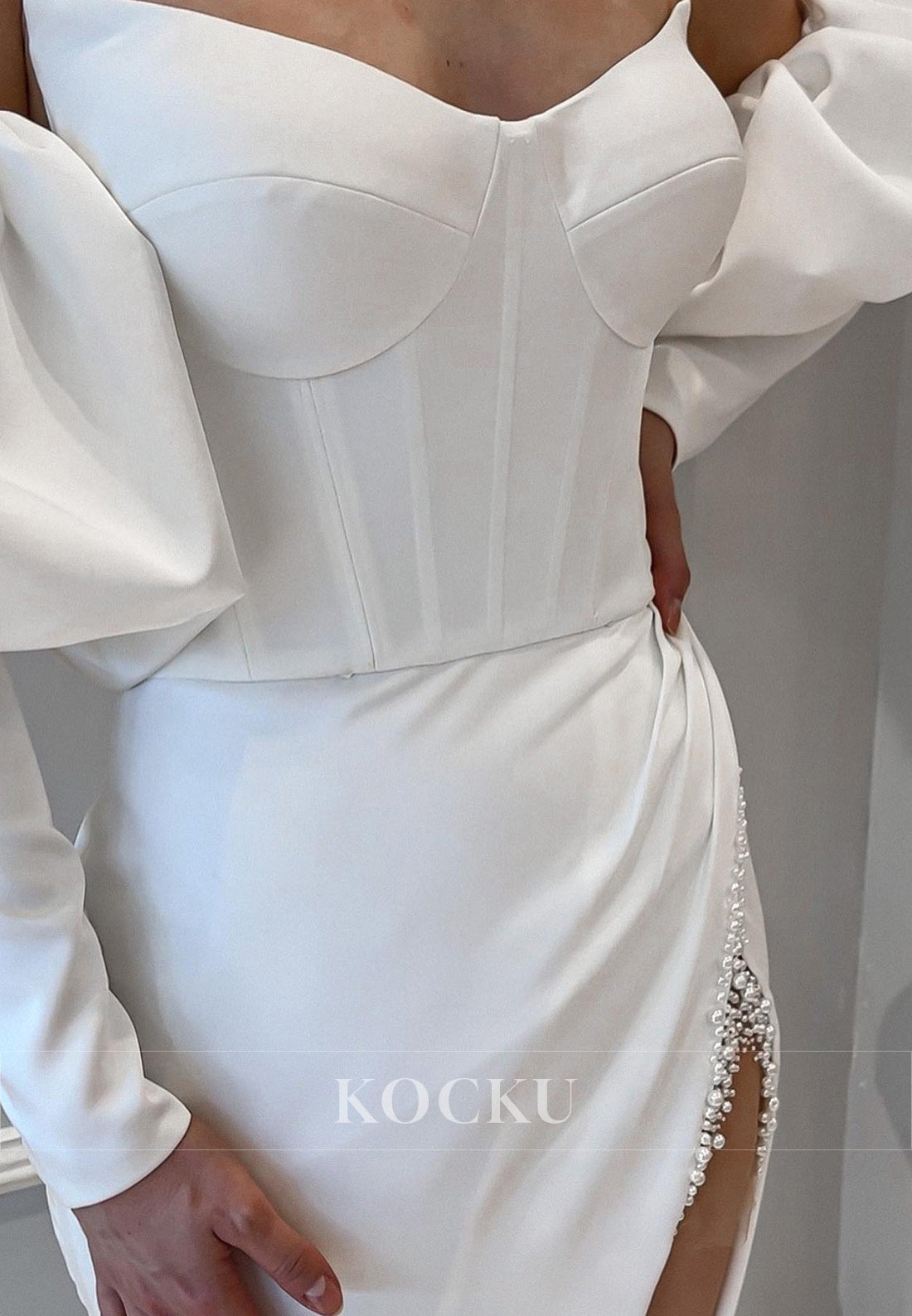 Chic Strapless Puff Sleeve Mermaid Wedding Dress with Beaded Slit & Train