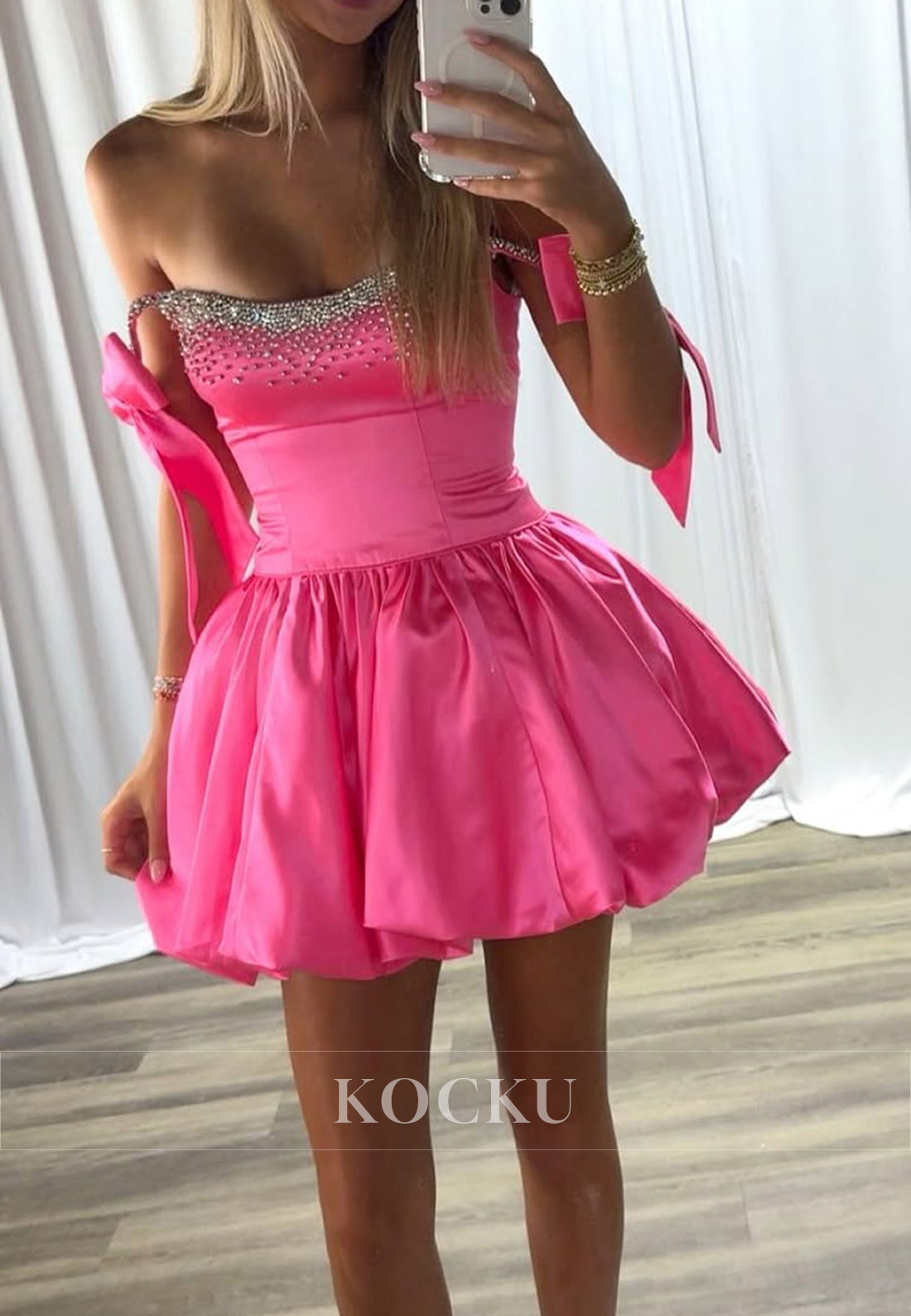 A-Line Scoop Bowknot Rhinestone Homecoming Dresses with Pockets
